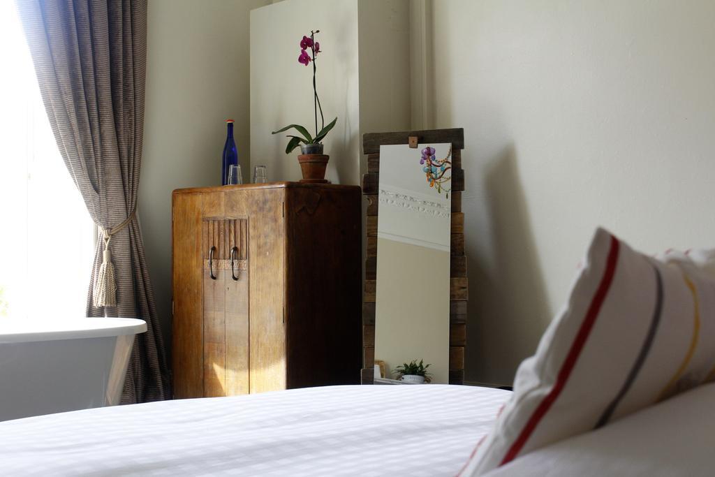 Bed and Breakfast Casa Hamilton Эдинбург Экстерьер фото