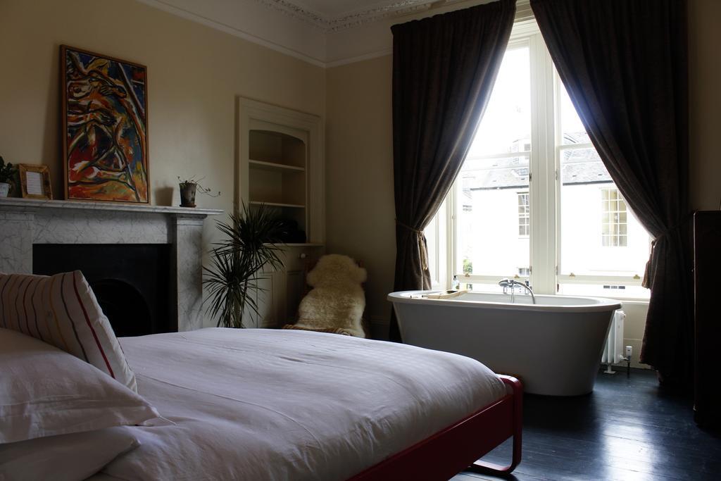 Bed and Breakfast Casa Hamilton Эдинбург Экстерьер фото